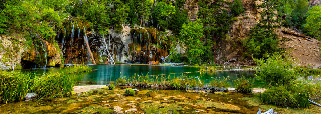 Noah Jigsaw Puzzle A breathtaking view of Hanging Lake near Glenwood Springs, Colorado panorama 1000 pieces