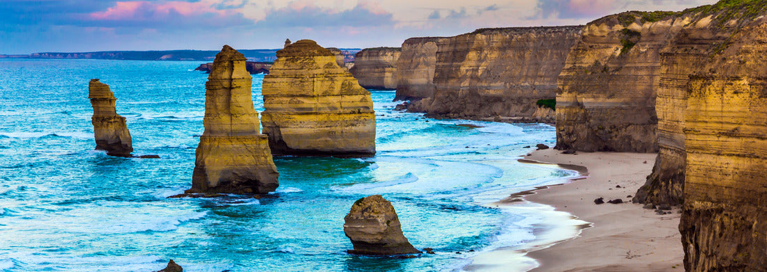 Noah Jigsaw Puzzle Early morning on the ocean coast. The clouds over the well-known rocks “Twelve apostles” panorama 1000 pieces