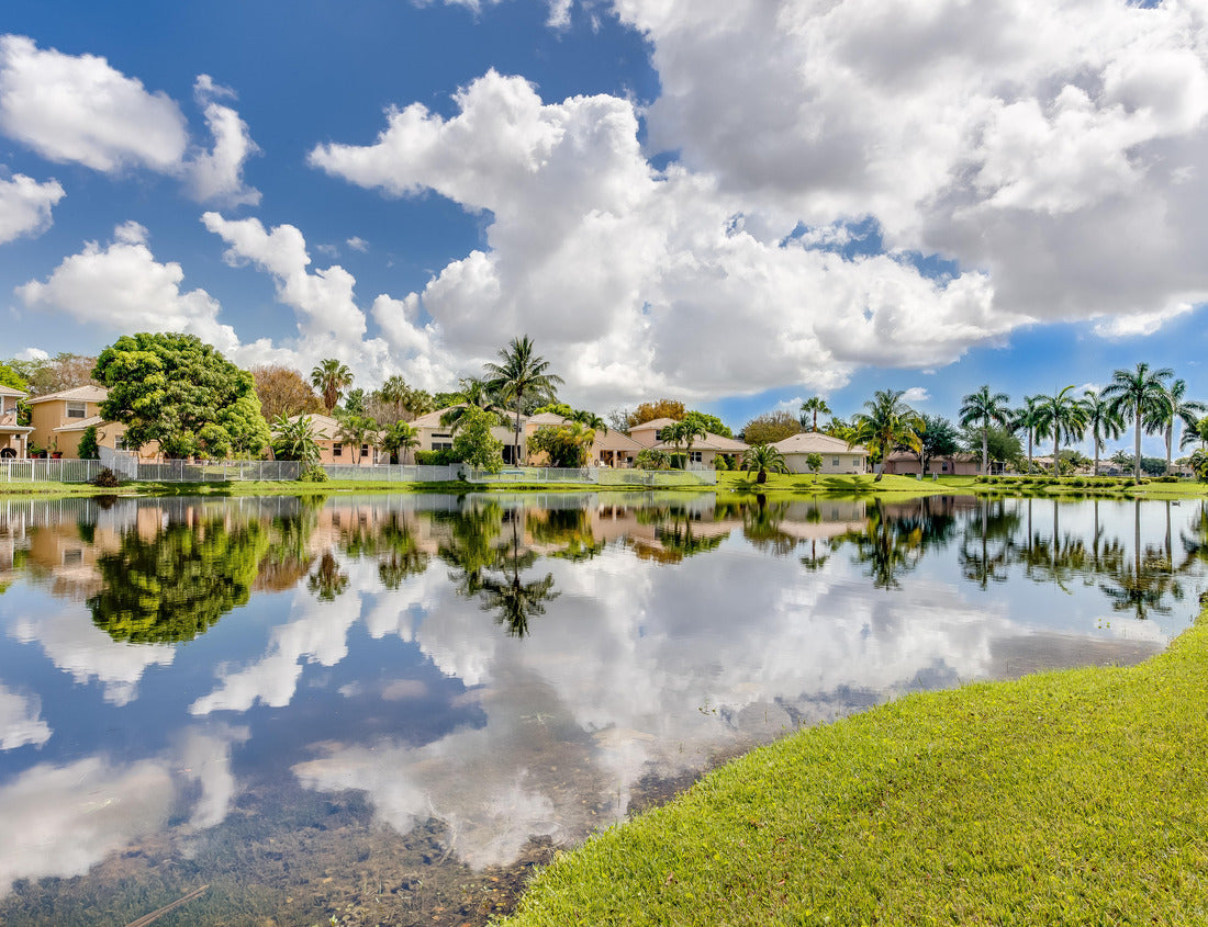 Noah Jigsaw Puzzle Coconut Creek FL: View of a lake and surrounding homes 1000 pieces