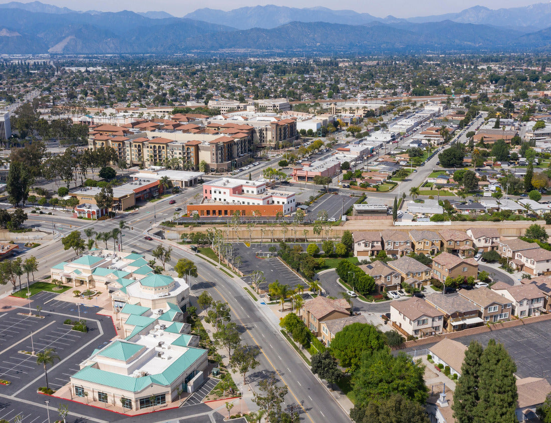 Noah Jigsaw Puzzle Daytime view of the city center of West Covina, California 1000 pieces