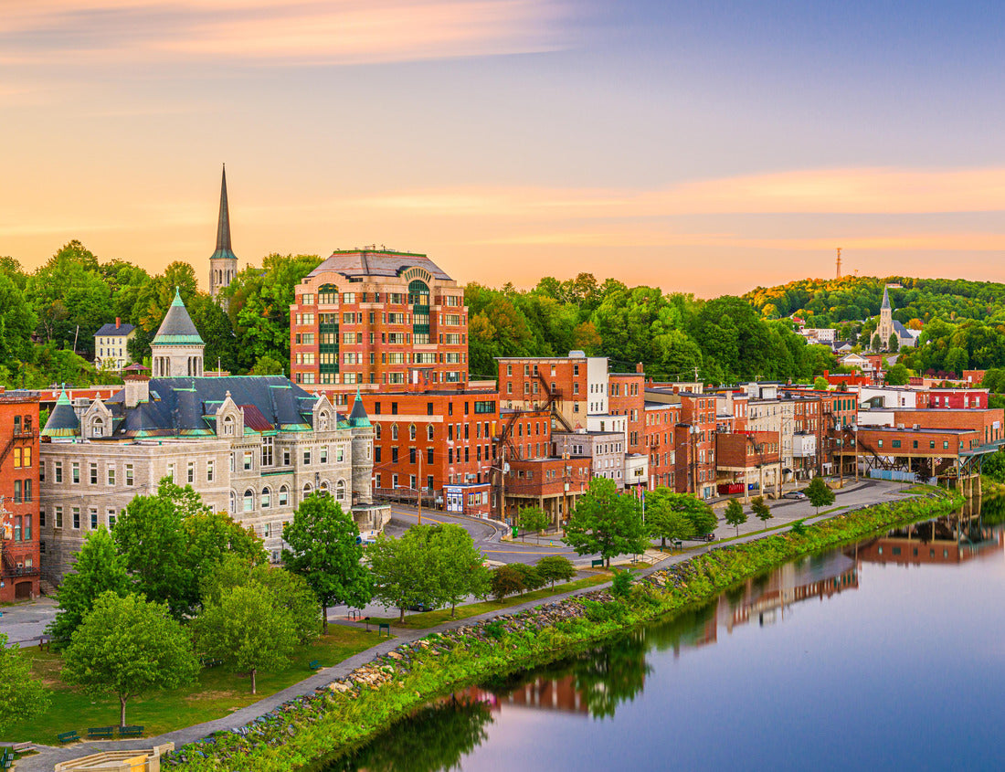 Noah Jigsaw Puzzle Augusta, Maine, USA skyline on the Kennebec River in the morning 1000 pieces