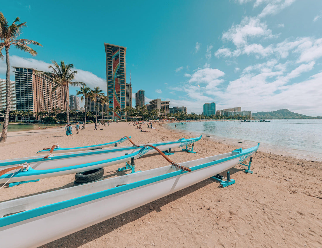Noah Jigsaw Puzzle Waikiki beach landscape with racing canoe boats. Honolulu city, Oahu, Hawaii 1000 pieces