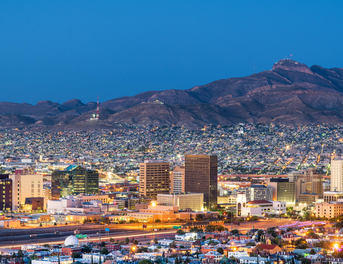 Noah Jigsaw Puzzle El Paso, Texas, USA downtown city skyline at dusk with Juarez, Mexico in the distance 1000 pieces