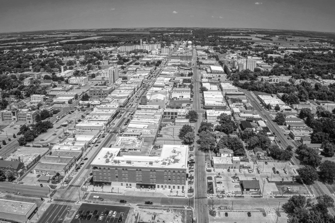 Salina, Kansas in late Summer 2000pc PuzzleBlack and White