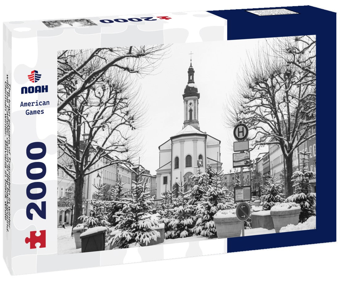 Noah Jigsaw Puzzle The town square of Traunstein in winter, with the Catholic church in the background. German winter. Bavaria in black white 2000 pieces