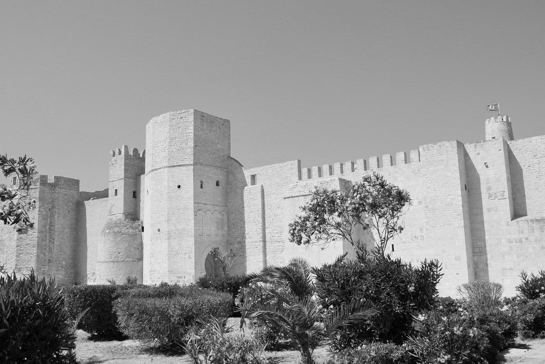 Noah Jigsaw Puzzle View of the Ribat of Monastir, defensive structure in Monastir, Tunisia in black white 2000 pieces