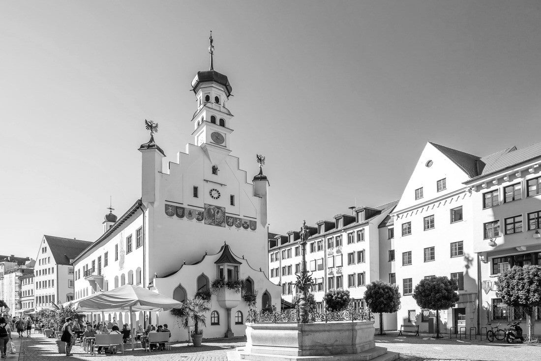 Town hall in Kempten, Bavaria, Germany 2000pc PuzzleBlack and White