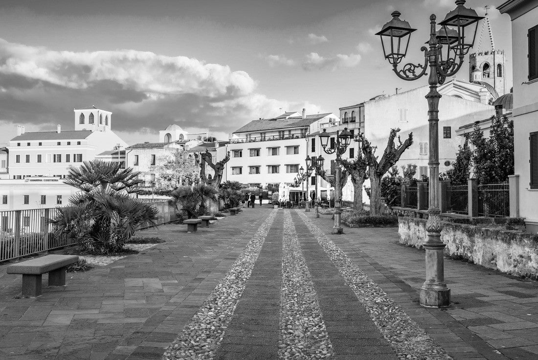 Magnificent morning cityscape of Alghero city, Sassari Province, Italy 2000pc PuzzleBlack and White