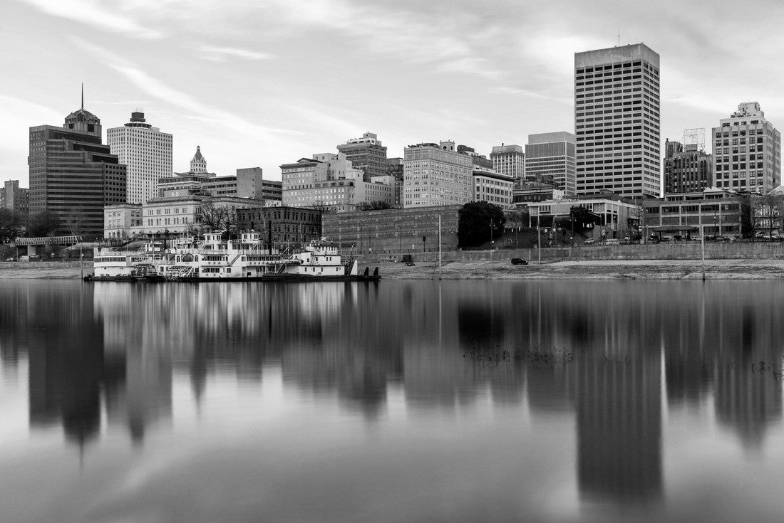 Downtown Memphis Skyline Reflecting in Mud Island Harbor 2000pc PuzzleBlack and White