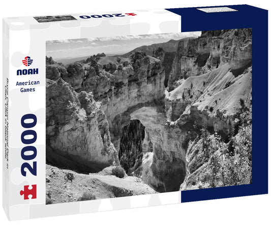 Noah Jigsaw Puzzle Bryce Canyon National Park in Utah, USA in black white 2000 pieces