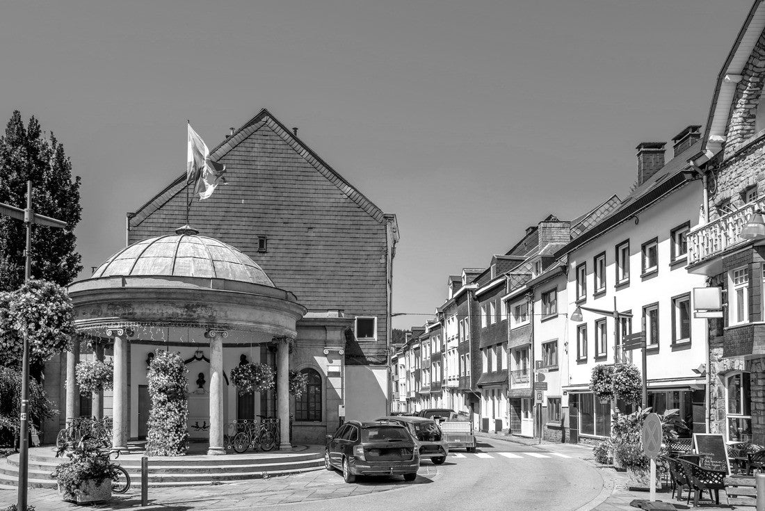 Historical city of Malmedy, Belgium 2000pc PuzzleBlack and White