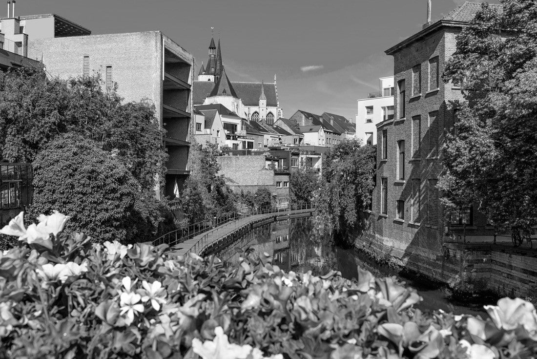Old Street and River Dyle in Mechelen, Belgium. Mechelen is a city and municipality in the province of Antwerp, Flanders, Belgium 2000pc PuzzleBlack and White