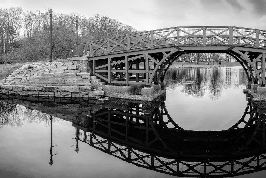 Noah Jigsaw Puzzle Arching Pink Wooden Bridge and Reflections over the Pond at Elm Park in Worcester, Massachusetts. Tranquil Sunset Landscape over the Mirror Like Lake Water. Asian Style Architecture in American Town in black white 2000 pieces