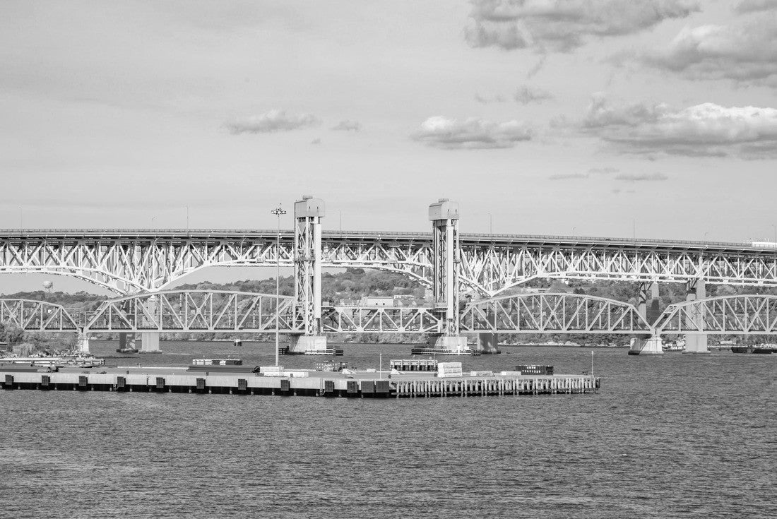 Noah Jigsaw Puzzle View of New London with railroad bridge from the sea in black white 2000 pieces