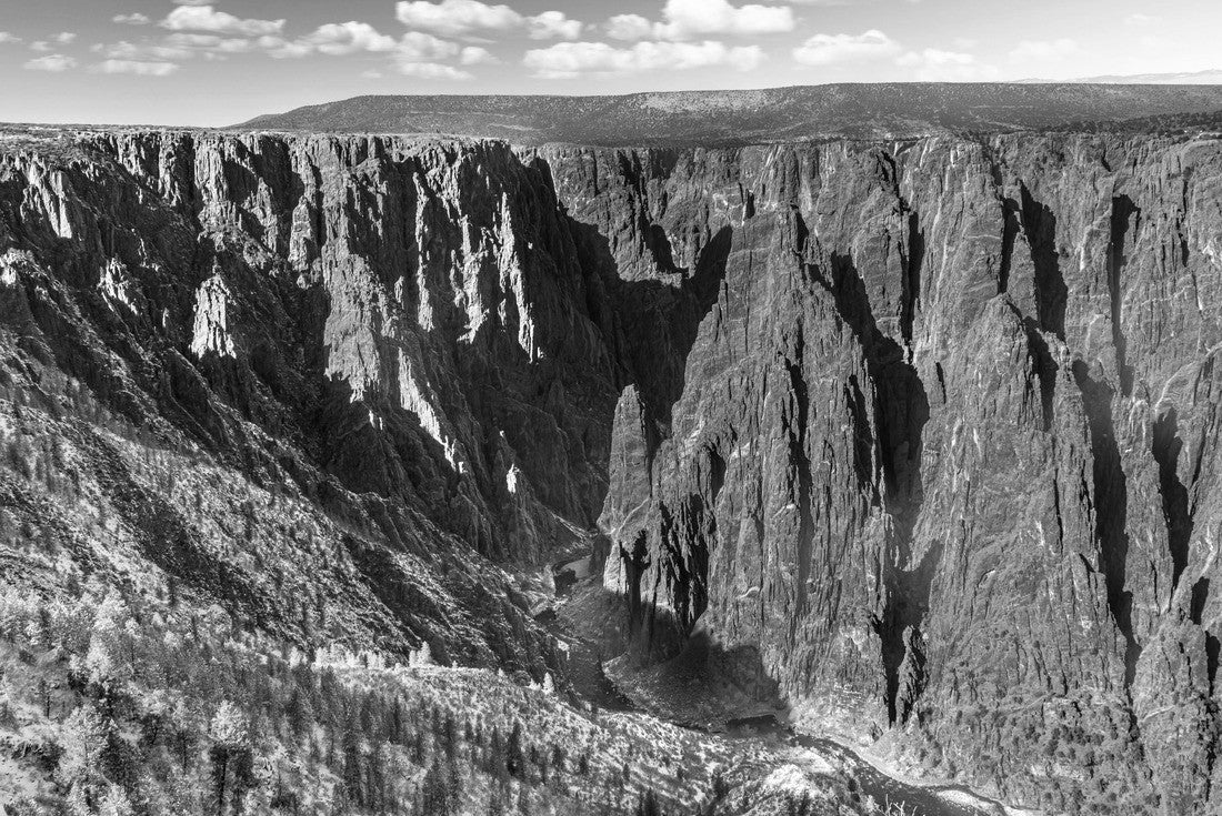 Black Canyon of the Gunnison National Park, South Rim in winter 2000pc PuzzleBlack and White