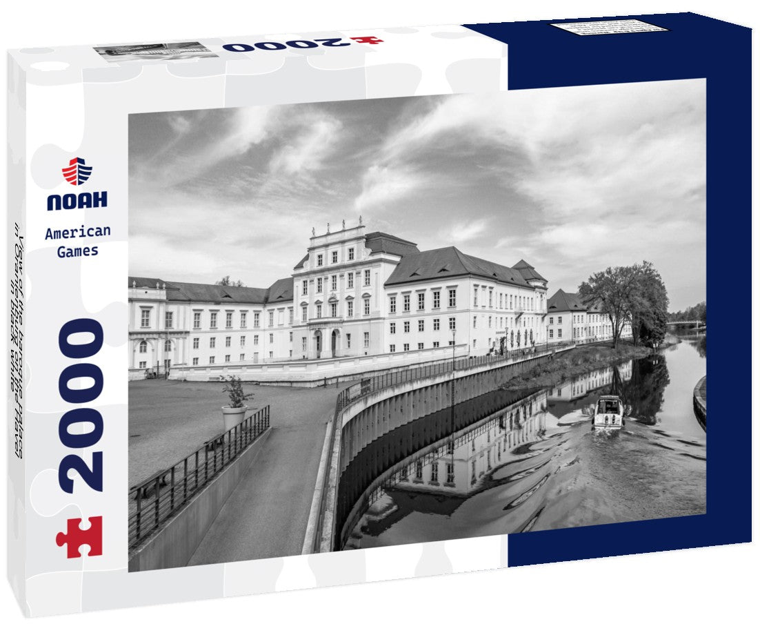 the baroque palace in Oranienburg on the Havel 2000pc PuzzleBlack and White