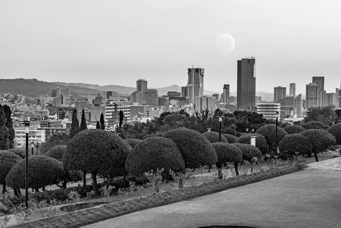 Noah Jigsaw Puzzle Sunset shot of City of Pretoria with moon in the sky from Union Building Park Gauteng South Africa in black white 2000 pieces