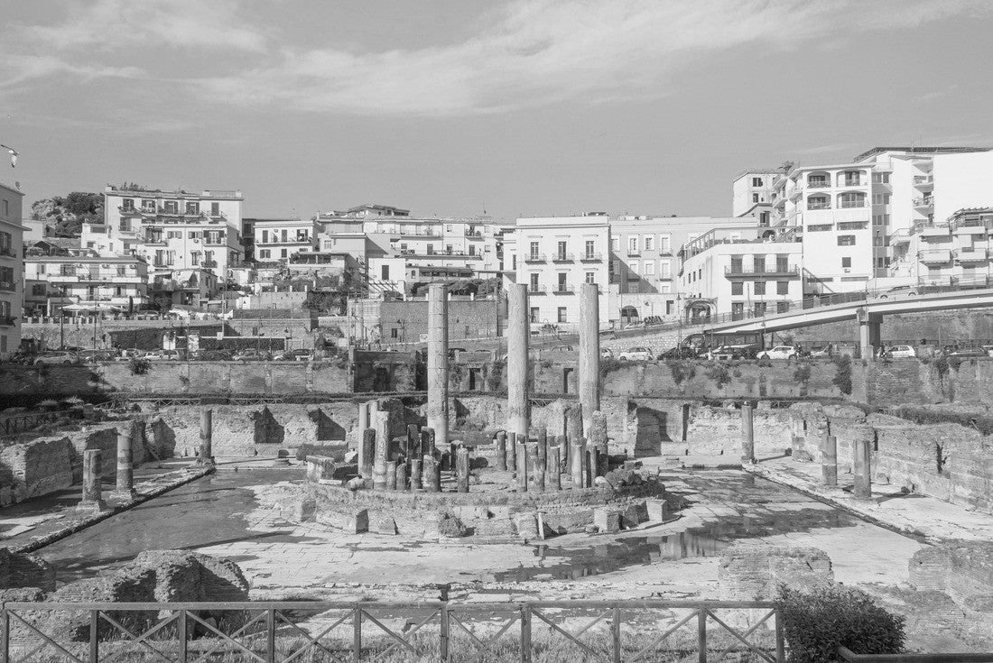 the Phlegraean Fields (Campi Flegrei) in Pozzuoli, Italy 2000pc PuzzleBlack and White