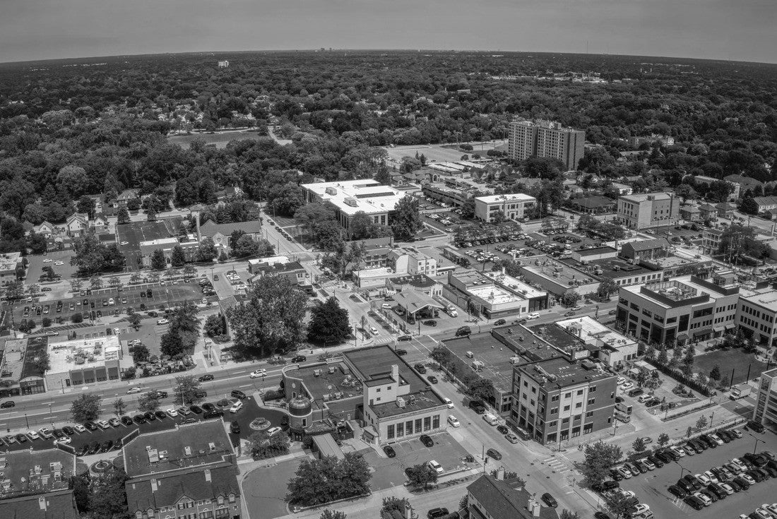 Aerial View of Downtown Flint, Michigan in Summer 2000pc PuzzleBlack and White