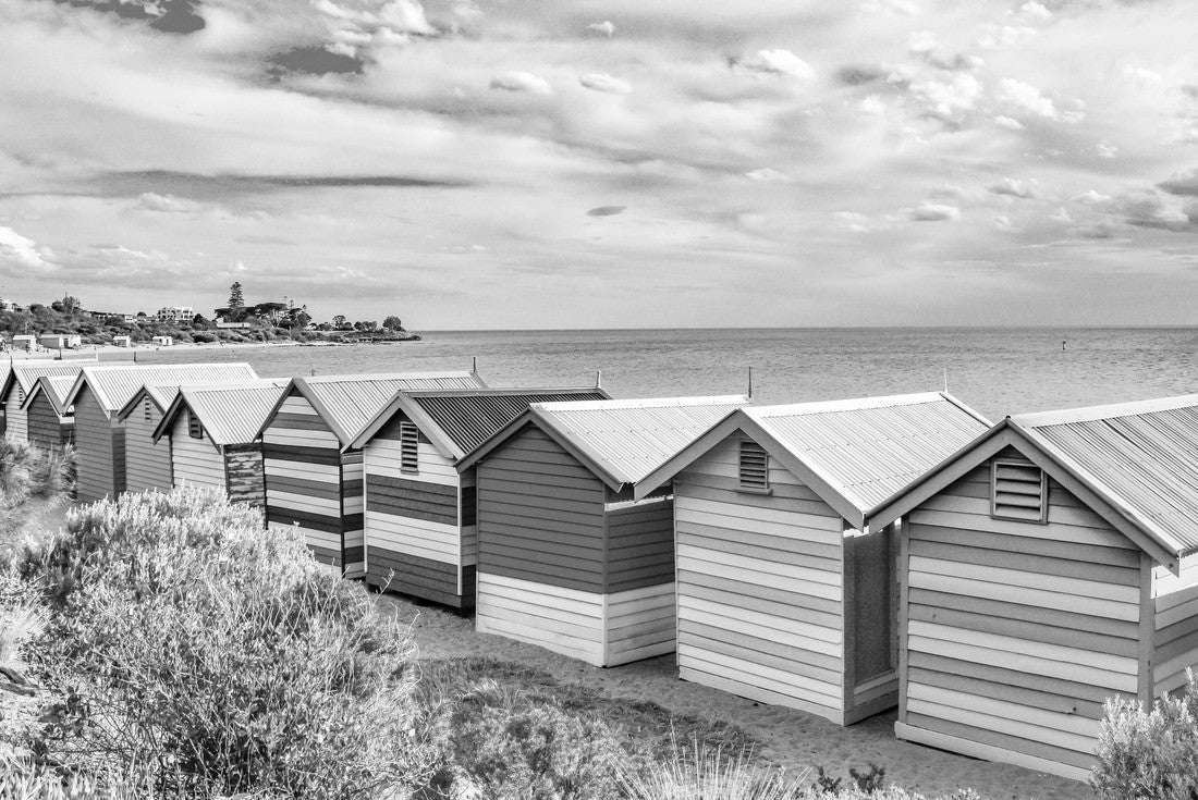 Colorful beach houses (bathing boxes) under a summer sky at Brighton Beach, Melbourne, Australia 2000pc PuzzleBlack and White
