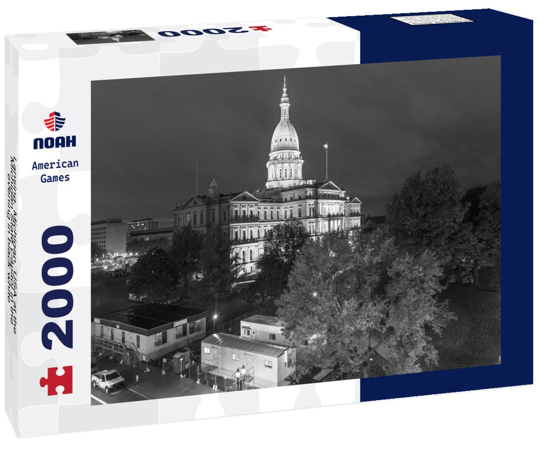 Lansing, Michigan, USA at the Michigan State Capitol in the evening 2000pc PuzzleBlack and White