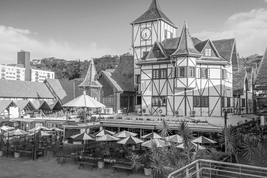 German Village Park (Parque Vila Germânica) - Blumenau Octoberfest - Blumenau, Santa Catarina, Brazil 2000pc PuzzleBlack and White