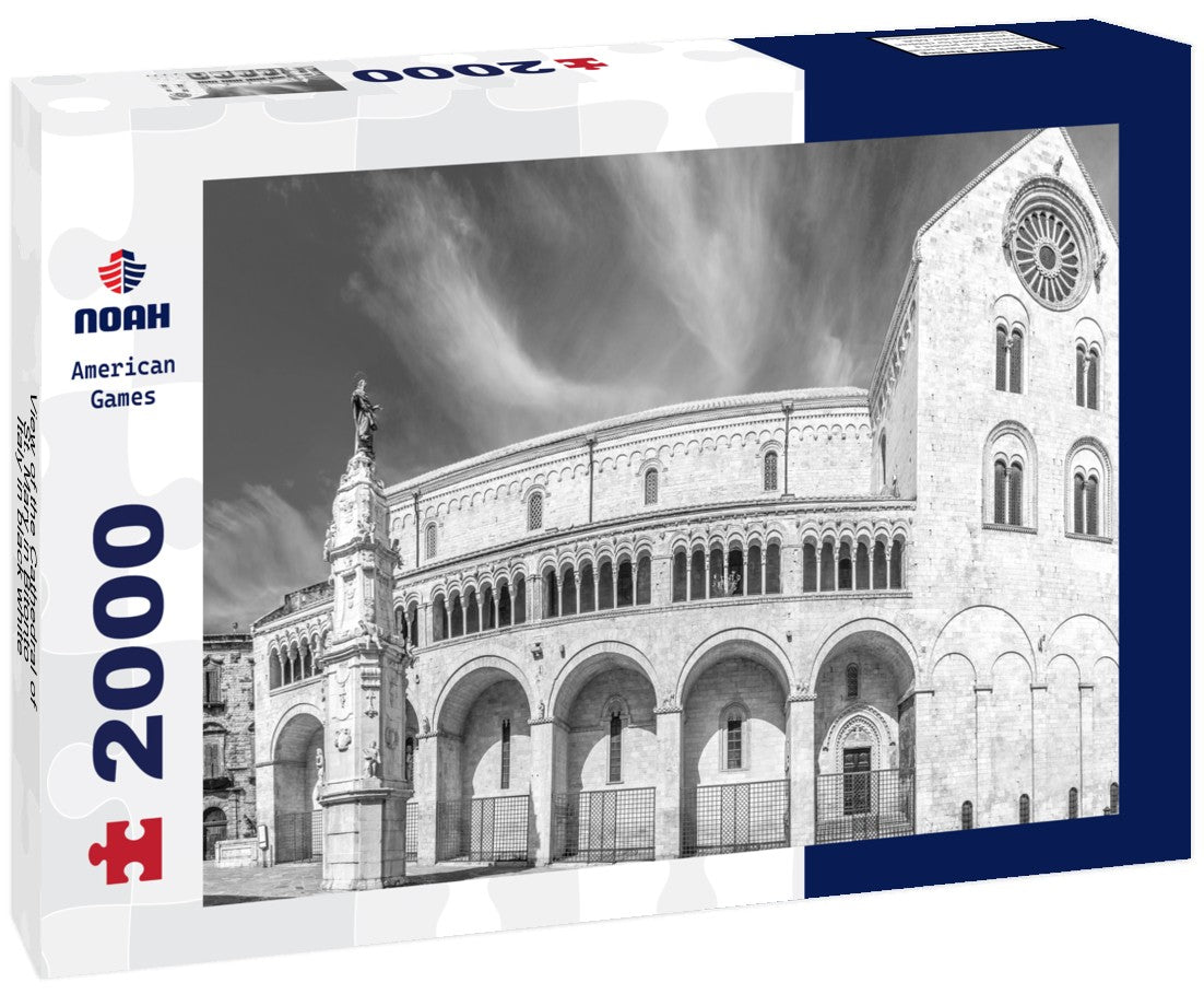 the Cathedral of St. Mary in Bitonto, Italy 2000pc PuzzleBlack and White