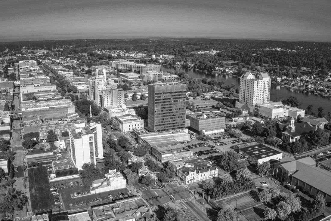 Downtown Augusta, Georgia 2000pc PuzzleBlack and White