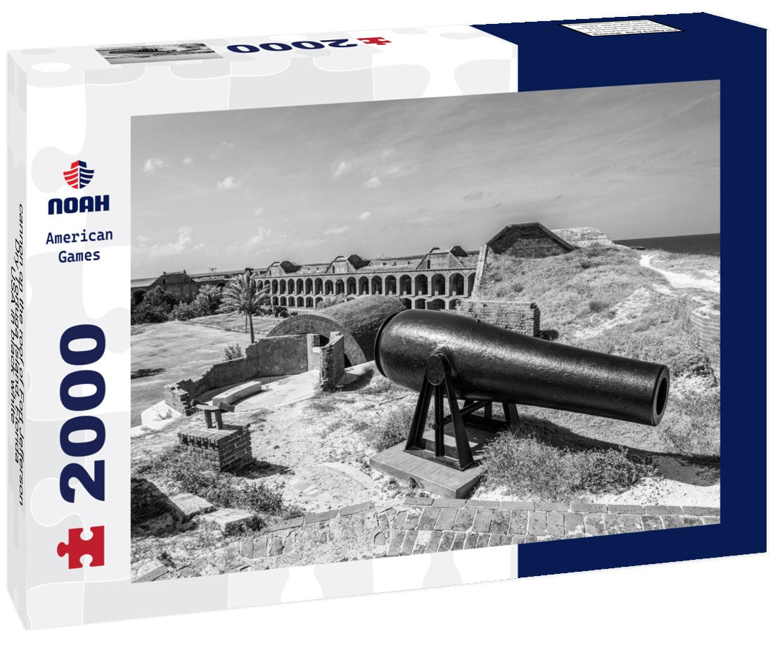 cannon on the roof of Fort Jefferson, Dry Tortuga Island, Florida, USA 2000pc PuzzleBlack and White
