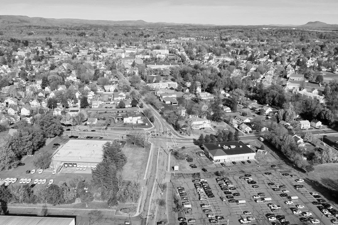 Westfield, Massachusetts, United States 2000pc PuzzleBlack and White