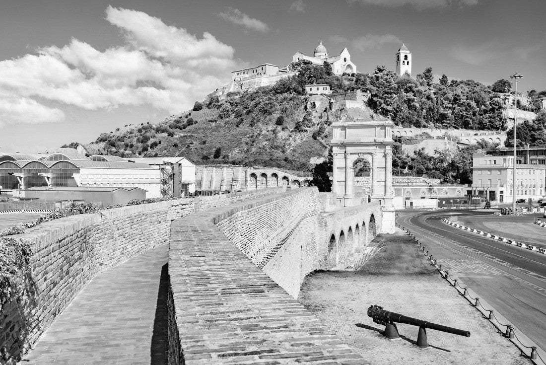 Noah Jigsaw Puzzle Beautiful view of the Arch of Trajan and the Cattedrale di San Ciriaco church in the background. Sunny summer city of Ancona, Italy in black white 2000 pieces