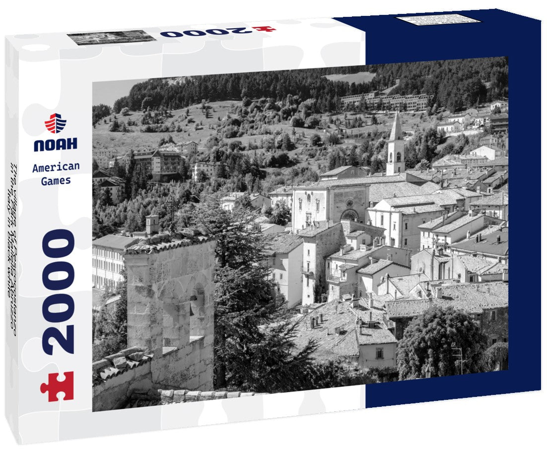 The village of Pescocostanzo in the Park Mallella Abruzzo, Italy 2000pc PuzzleBlack and White