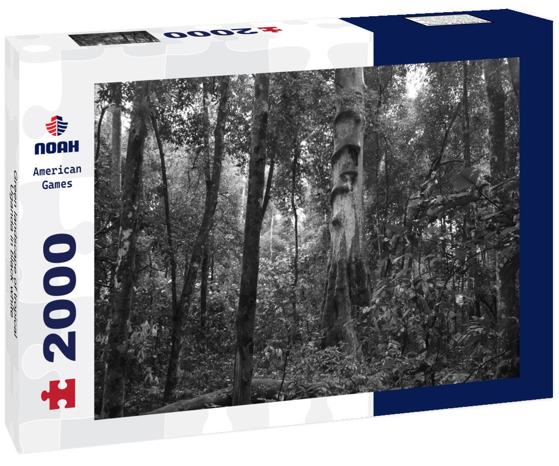 Green landscape of tropical Uganda 2000pc PuzzleBlack and White