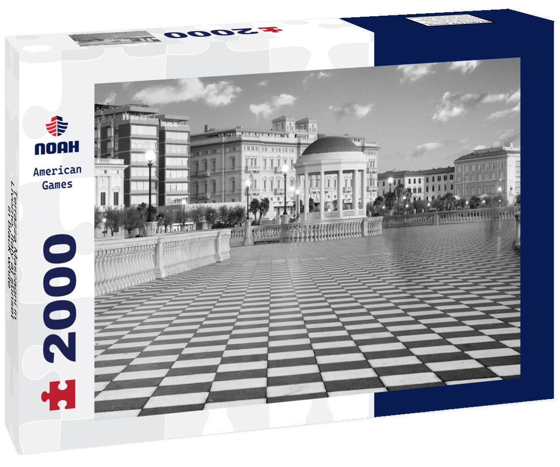 Terrazza Mascagni in Livorno, Italy at sunset 2000pc PuzzleBlack and White