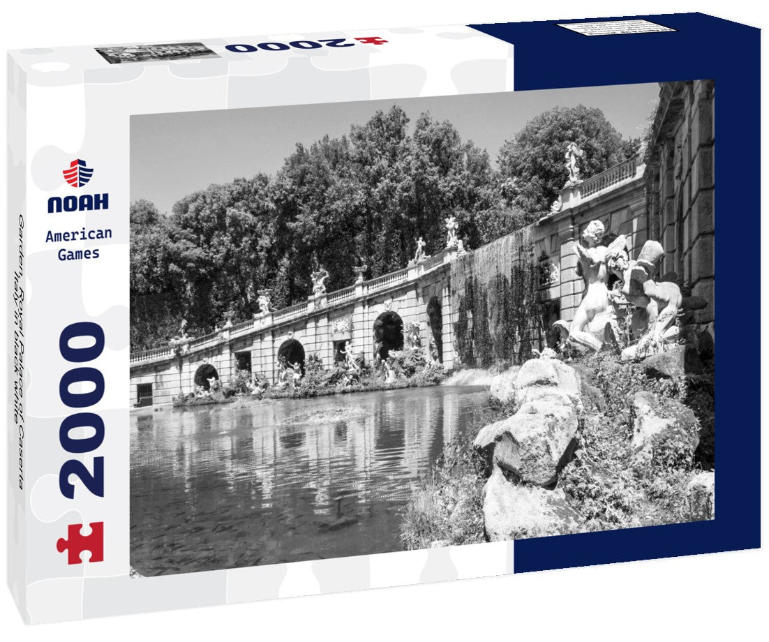Garden, Royal Palace of Caserta, Italy 2000pc PuzzleBlack and White