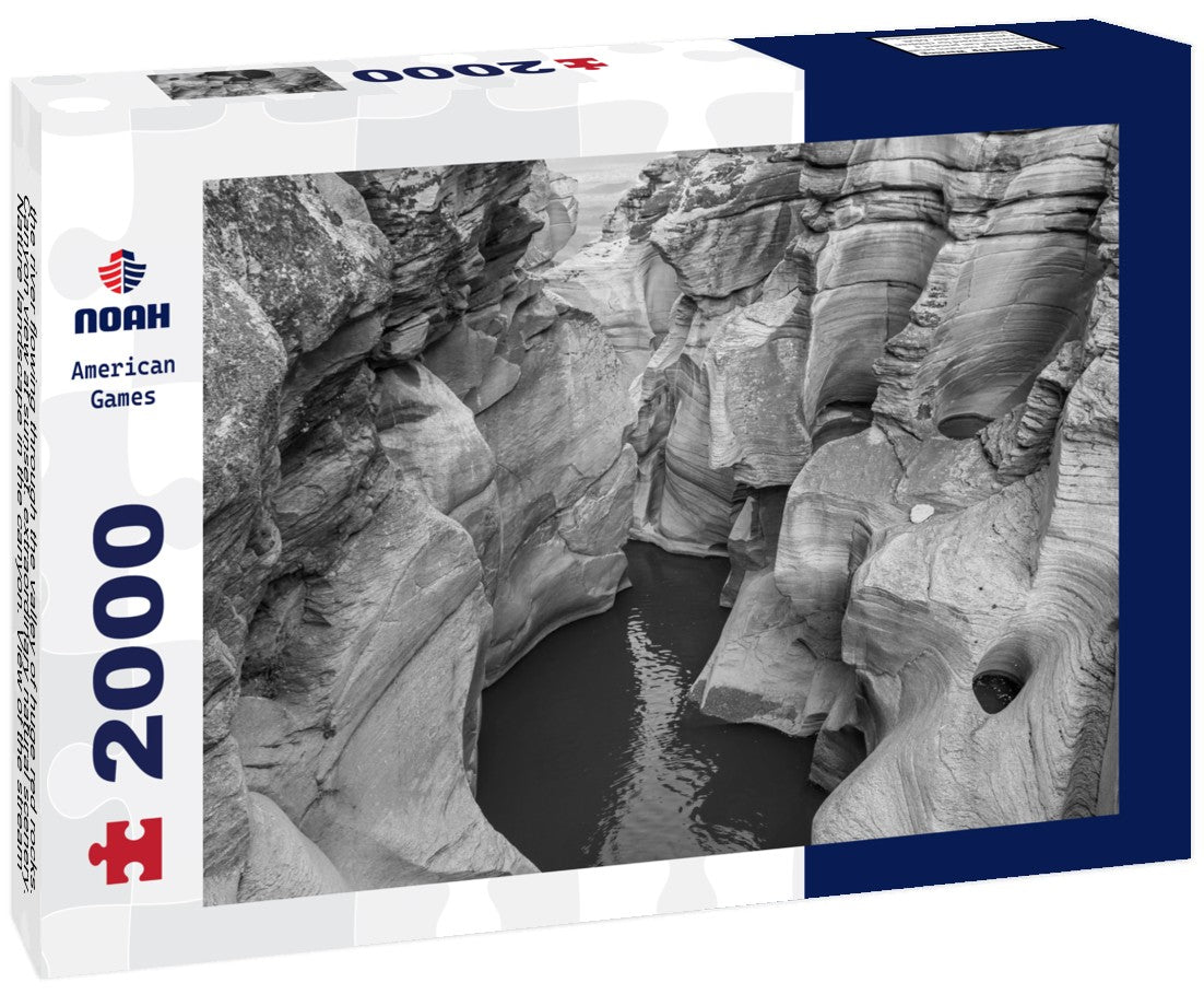 the river flowing through the valley of huge red rocks. Canyon view at sunset. extraordinary natural scenery. Nature landscape in the canyon. View of the stream flowing from the valley 2000pc PuzzleBlack and White