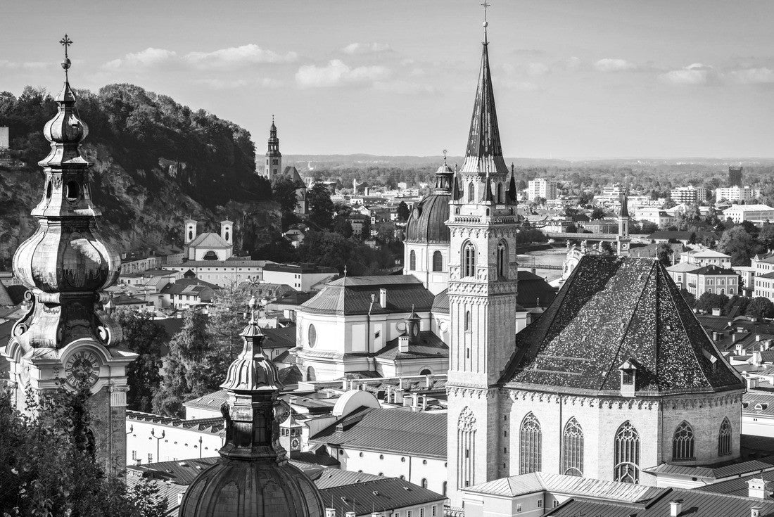 Salzburg, Austria. Beautiful view of the Salzburg skyline with the old town, Salzburg region, Austria 2000pc PuzzleBlack and White