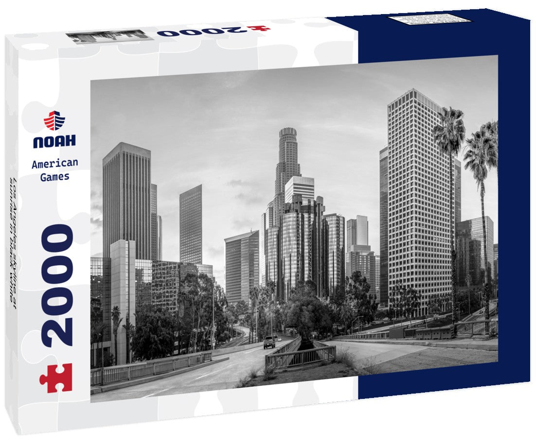 Los Angeles skyline at sunrise 2000pc PuzzleBlack and White