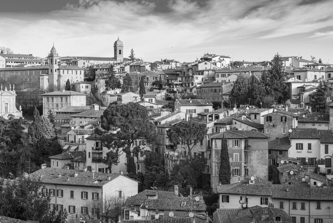 Perugia, Italy Old town skyline in the daytime 2000pc PuzzleBlack and White