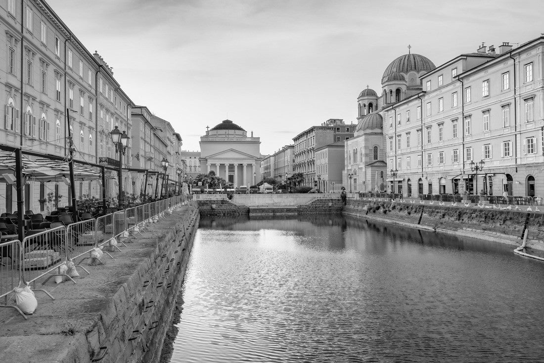 Spectacular summer sunrise in Trieste, Italy, Europe. Magnificent view of the Canal Grande di Trieste and the church of Sant'Antonio Nuovo 2000pc PuzzleBlack and White