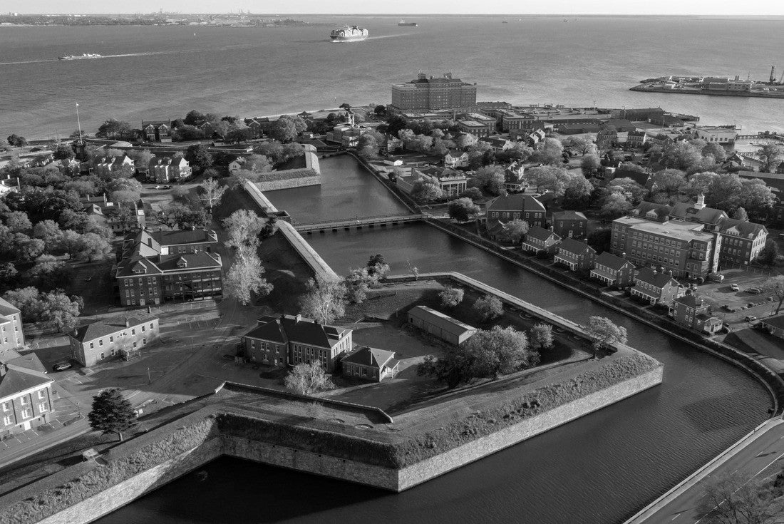 Noah Jigsaw Puzzle Aerial View of the Fort Monroe National Historic Site looking out toward the James River in black white 2000 pieces