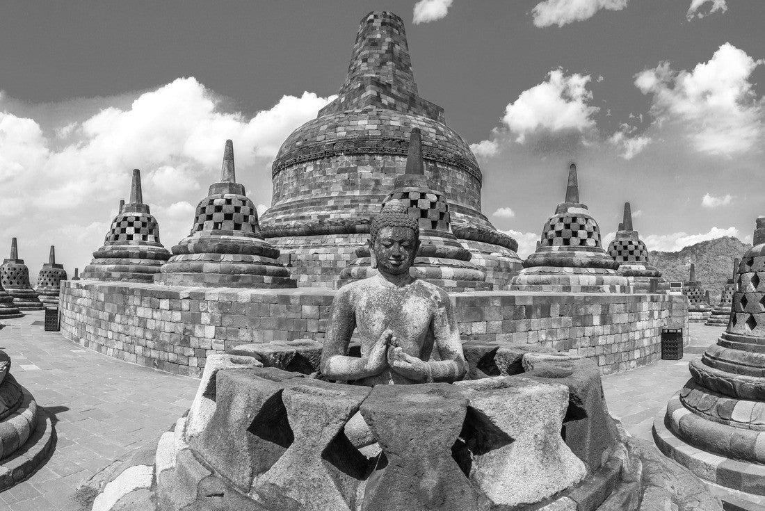 Noah Jigsaw Puzzle Panorama of Buddist temple Borobudur near Yogyakarta city, Central Java, Indonesia in black white 2000 pieces