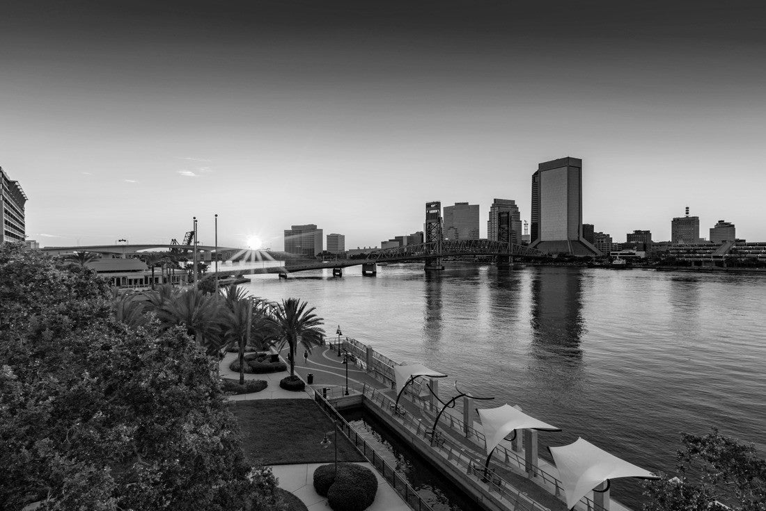 Jacksonville River 2000pc PuzzleBlack and White