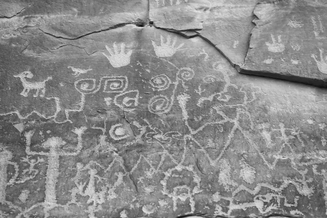 Noah Jigsaw Puzzle Petroglyphs at Mesa Verde National Park, Colorado in black white 2000 pieces
