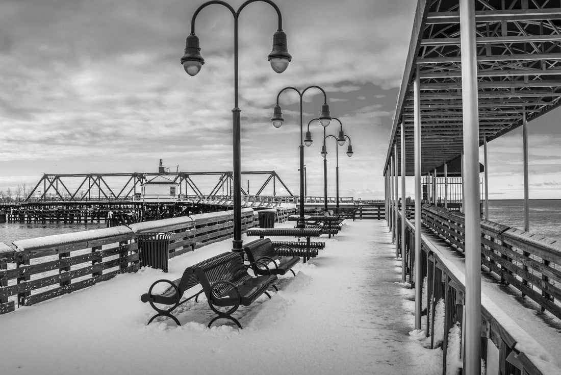Noah Jigsaw Puzzle Bridgeport CT East End Pleasure Beach Ferry in black white 2000 pieces