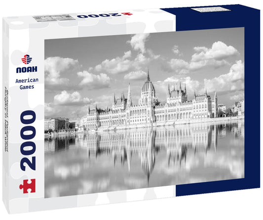 Noah Jigsaw Puzzle Budapest, Parliament, Hungary in black white 2000 pieces