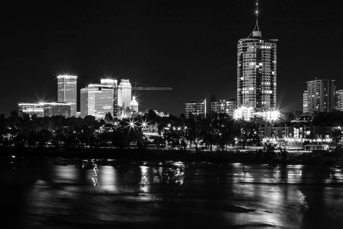 Tulsa Skyline at Night 2000pc PuzzleBlack and White