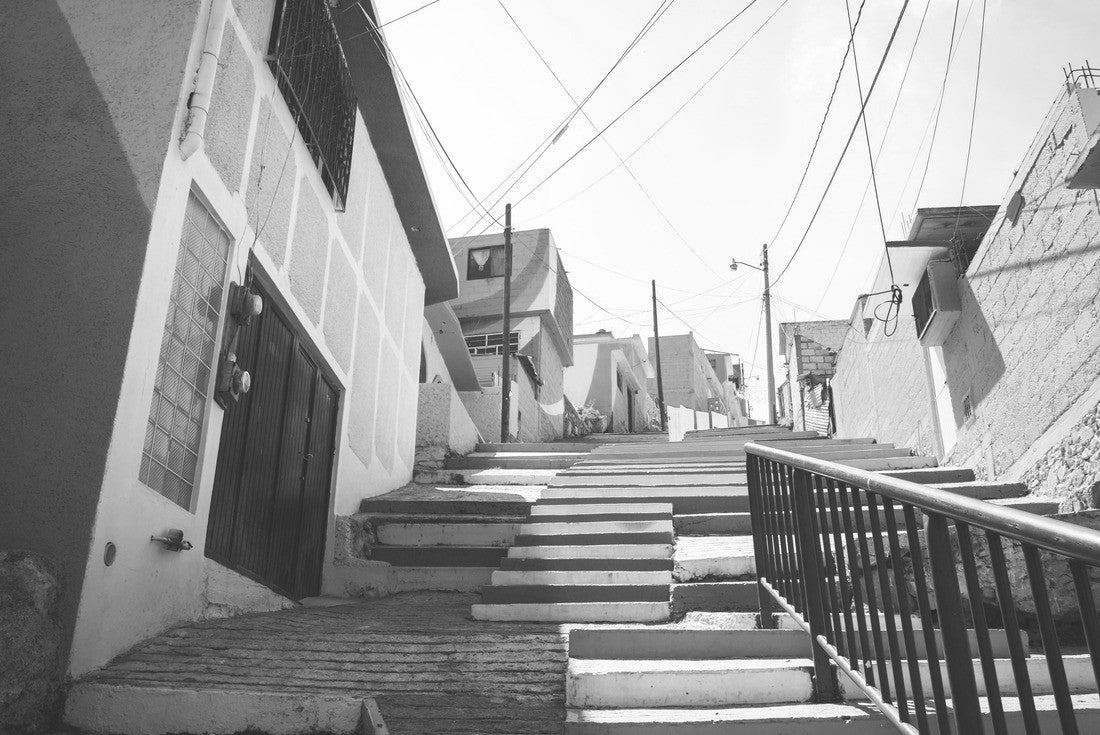 Pachuca de Soto, Hidalgo, Mexico 2000pc PuzzleBlack and White