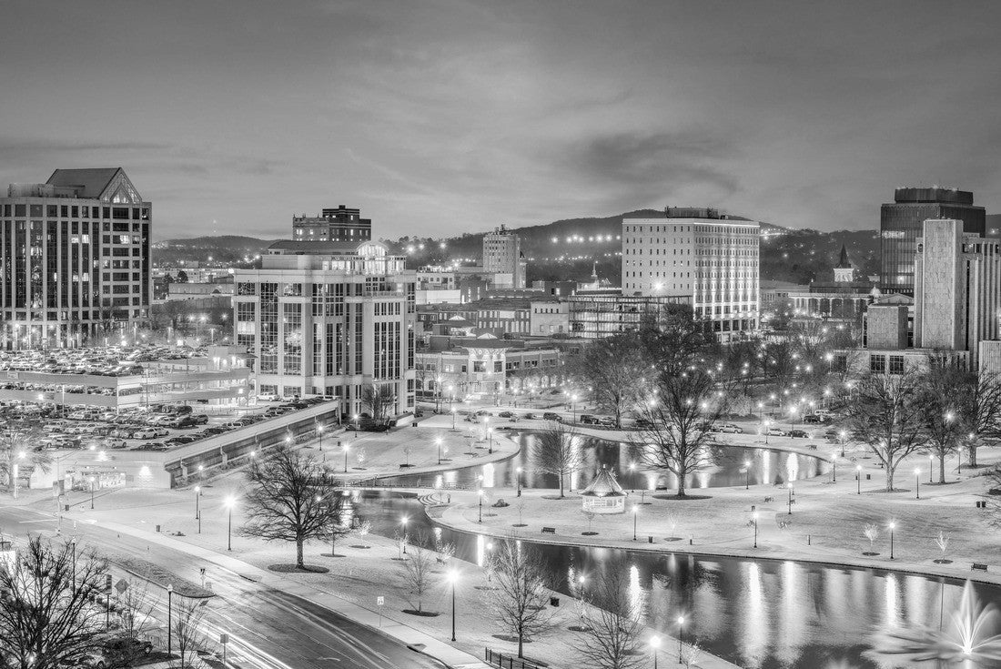 Huntsville, Alabama, USA downtown city park at dusk 2000pc PuzzleBlack and White