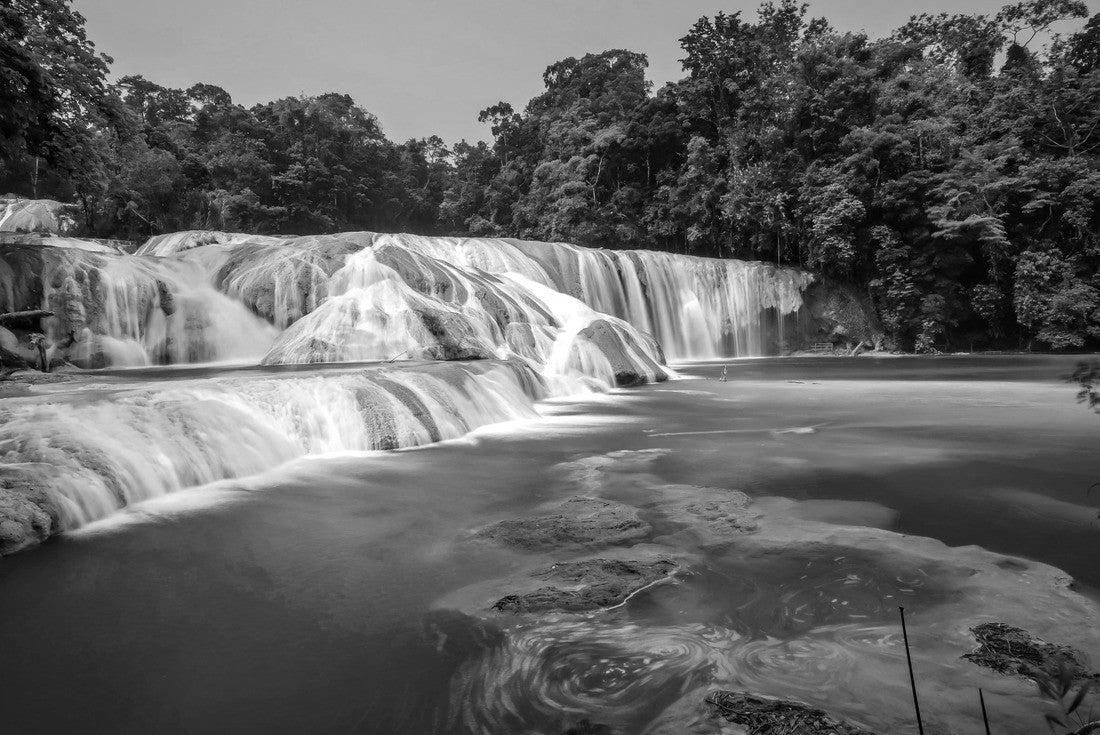 Cascadas de Agua Azul Chiapas Mexico 2000pc PuzzleBlack and White